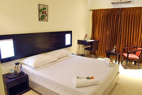 Vinayaga By Poppys ,Kumbakonam Hotel Buitenkant foto