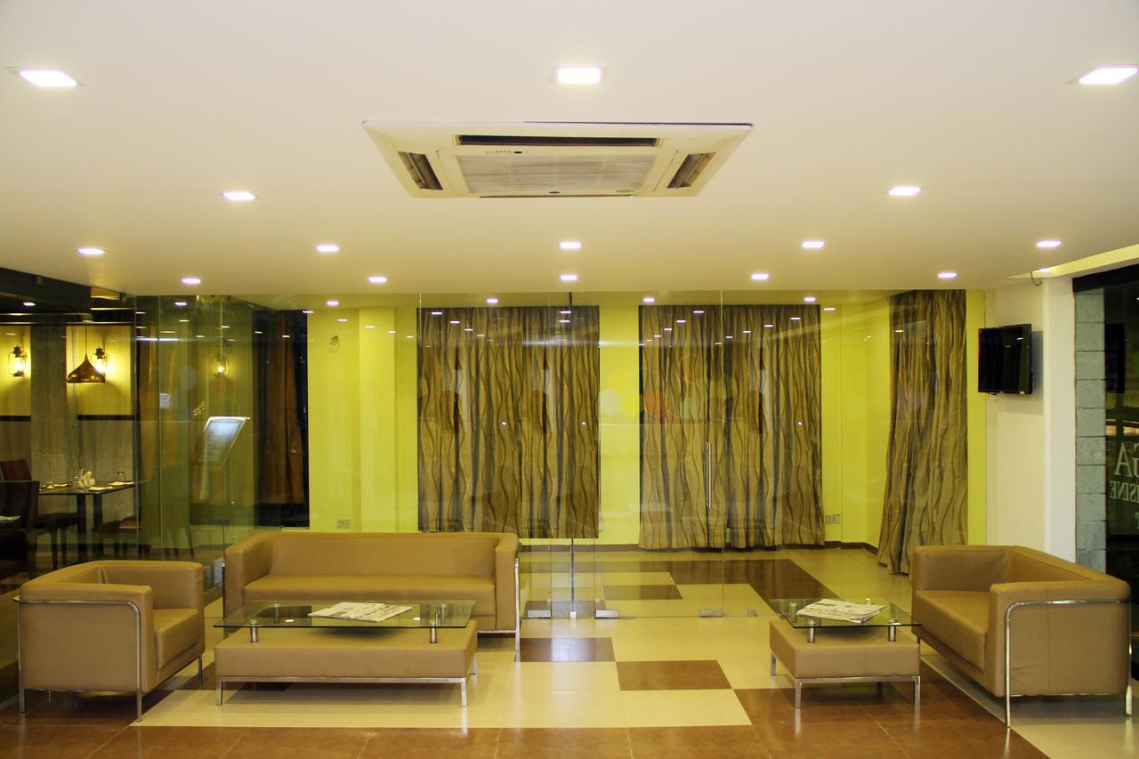 Vinayaga By Poppys ,Kumbakonam Hotel Buitenkant foto